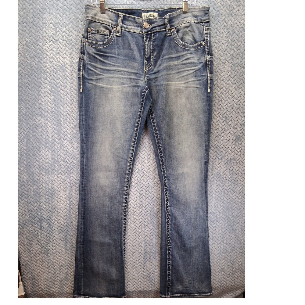 Daytrip Virgo Bootcut Jeans Womens 30L Medium Wash Contrast Stitch Denim 30 x 32